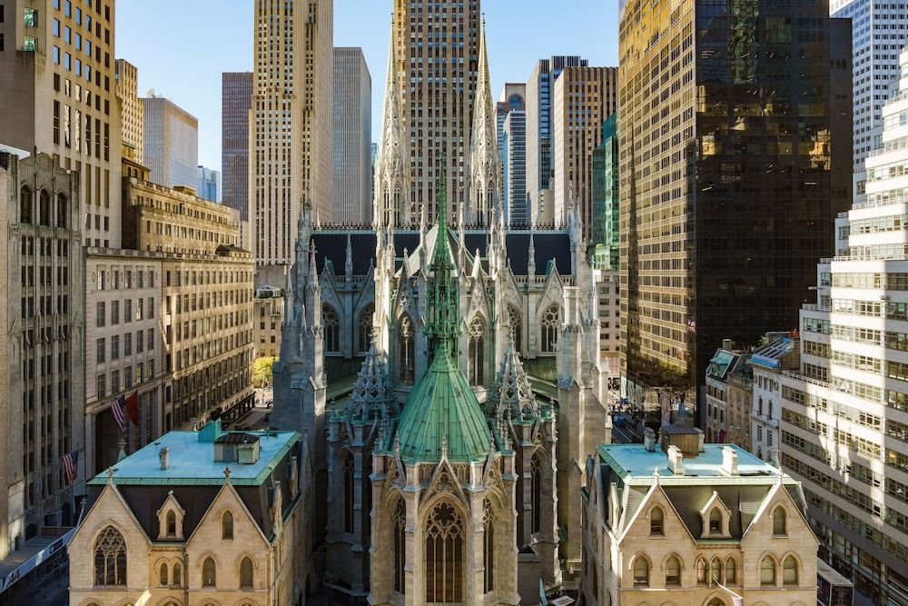 Lotte New York Palace1