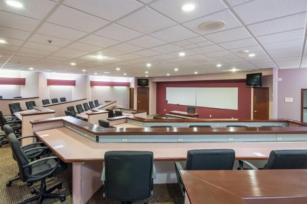 Ramada Ithaca Executive Conference Center2