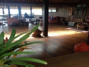 เรือนไทยริมหาด รีสอร์ท (Ruen Thai Rim Haad Resort)4