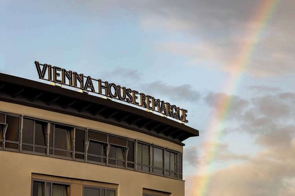 Steigenberger Hotel Remarque0