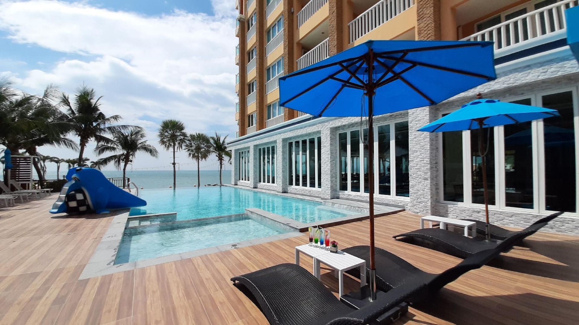 ทรายสวรรค์ บีช รีสอร์ท (Saisawan Beach Resort Pattaya)1