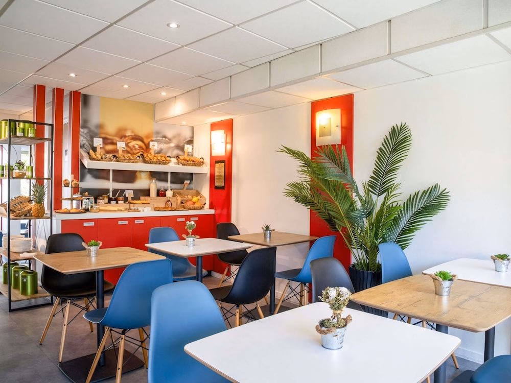 Ibis Cannes Plage La Bocca1