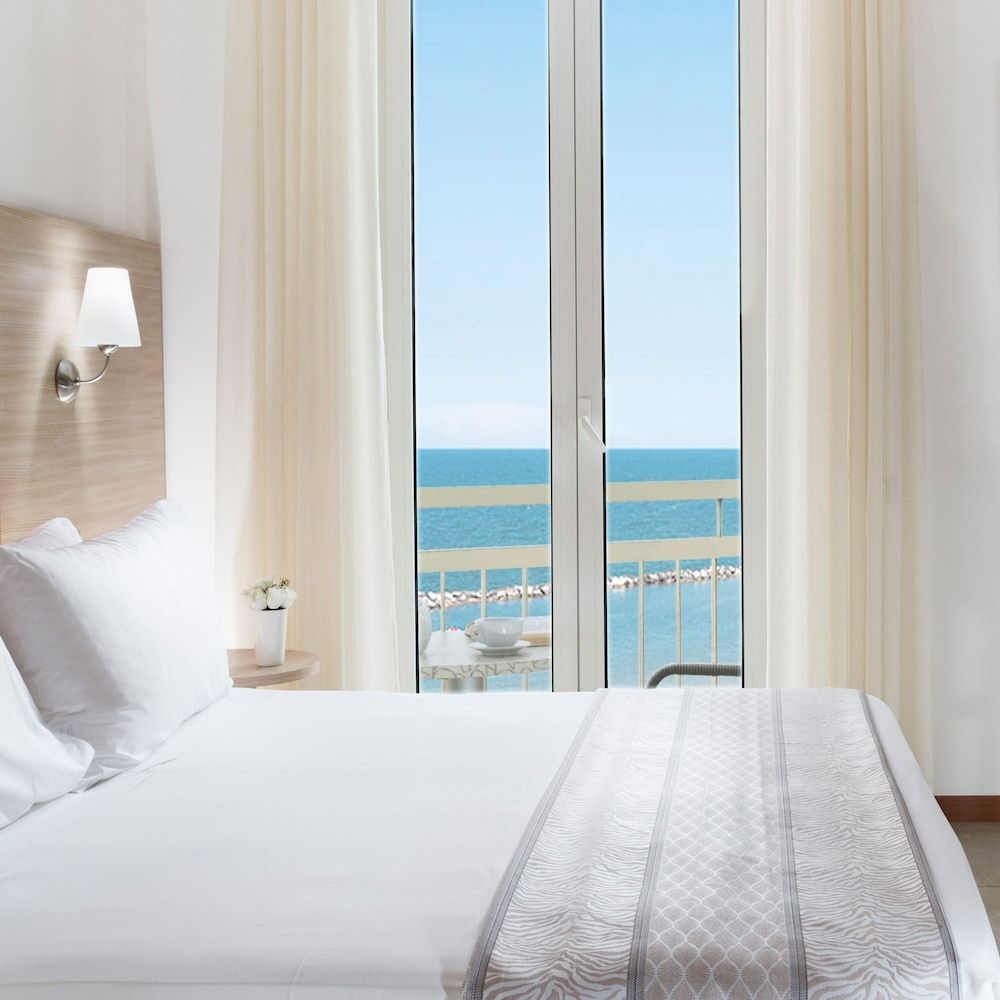 Riviera1