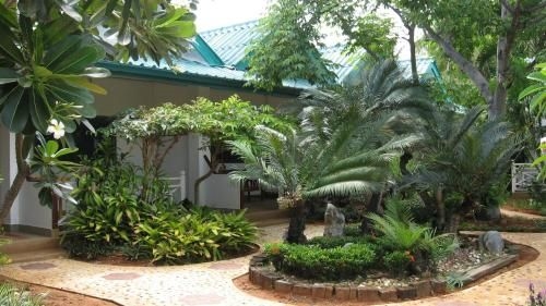 สามร้อยยอด ฮอลิเดย์ รีสอร์ต (Samroiyod Holiday Resort)3