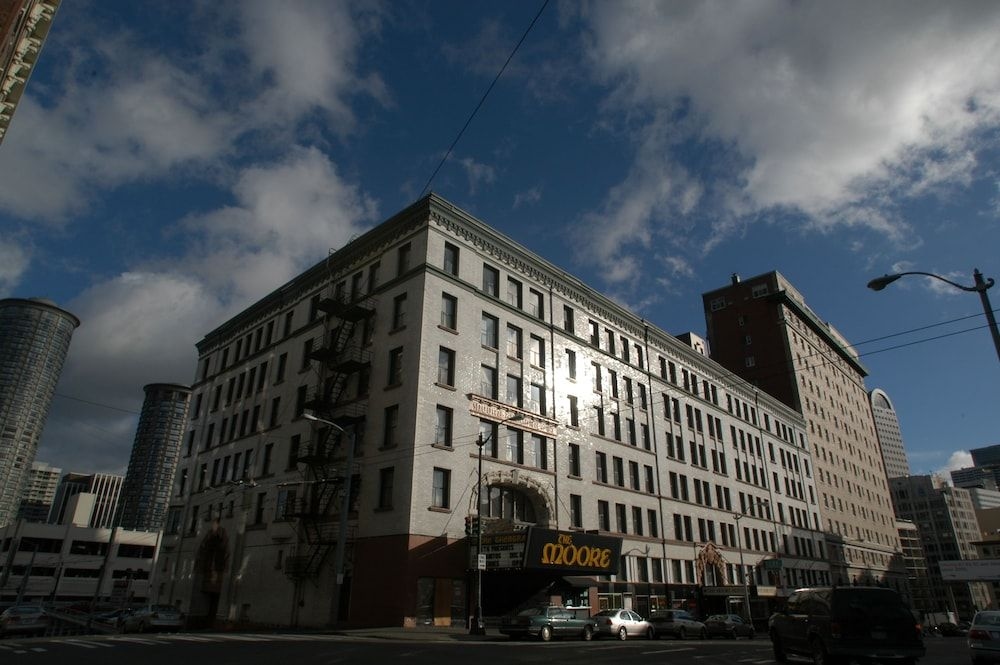 The Moore Hotel0