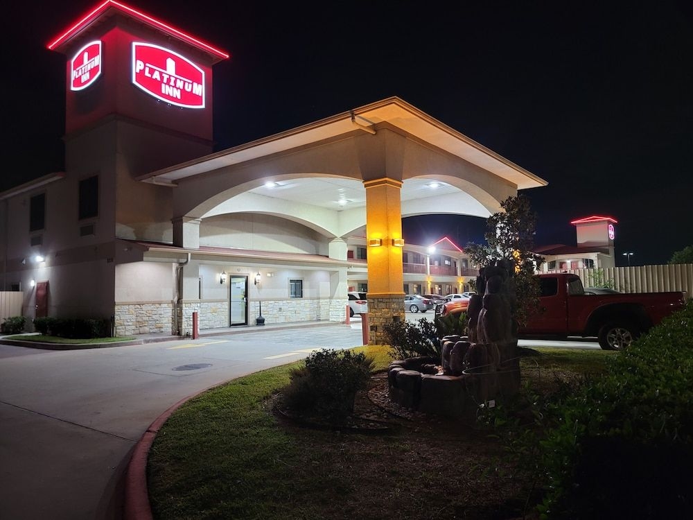 Palace Inn Katy1