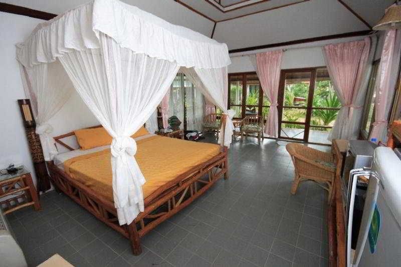 สมุย ยอชท์ คลับ (Crystal Bay Yacht Club Beach Resort)3