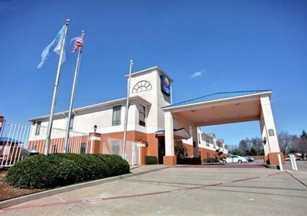 Comfort Inn1