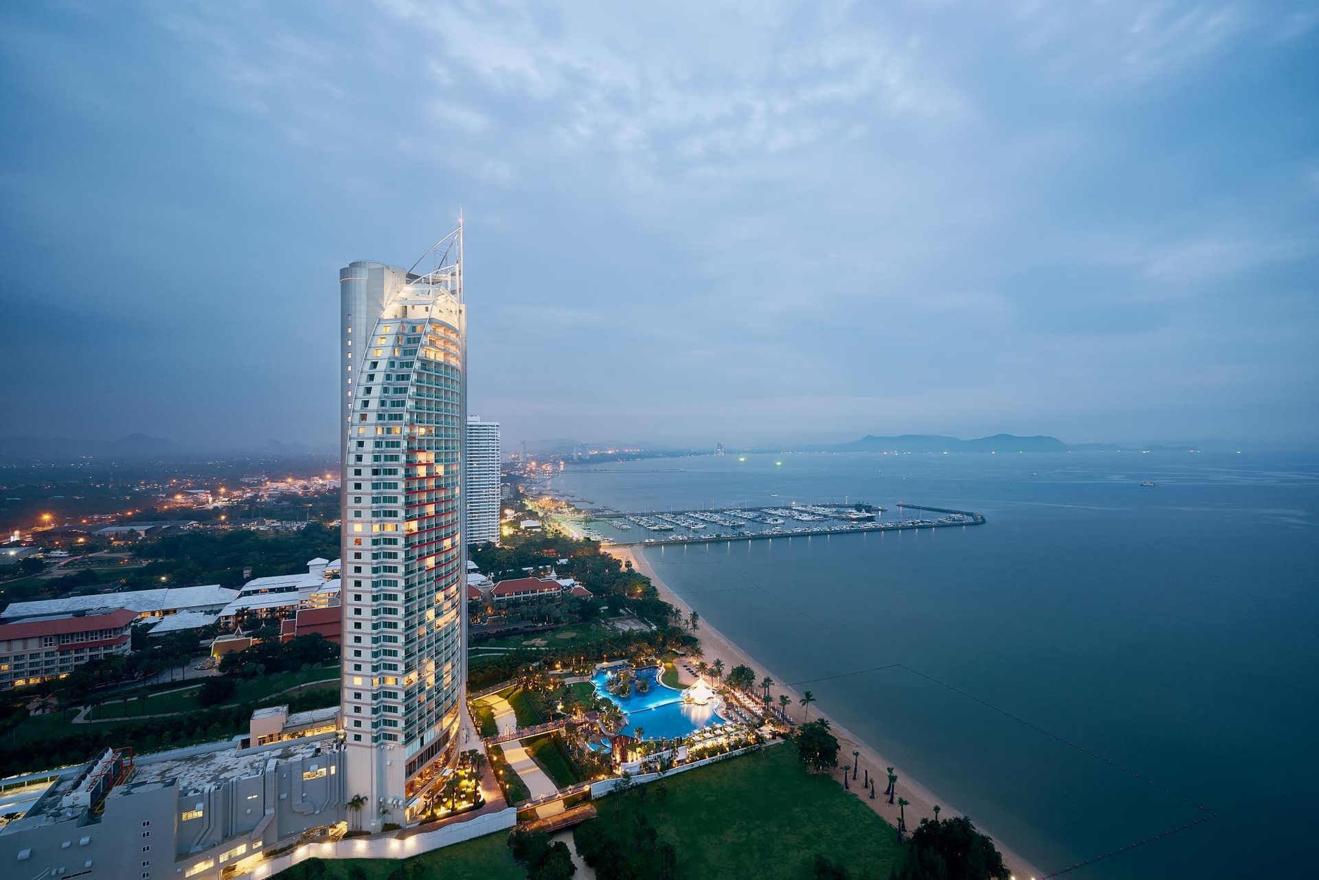 Mövenpick Siam Na Jomtien Pattaya0