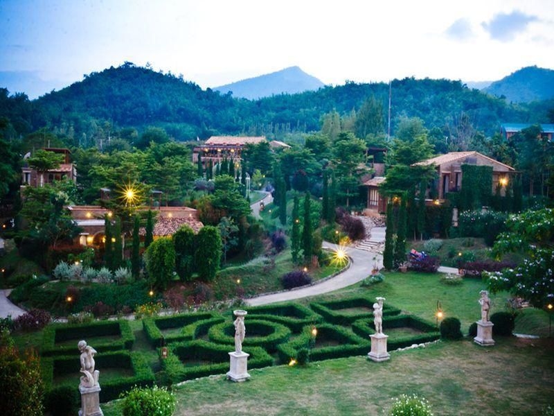 ลา ทอสคาน่า รีสอร์ท (La Toscana Resort)0