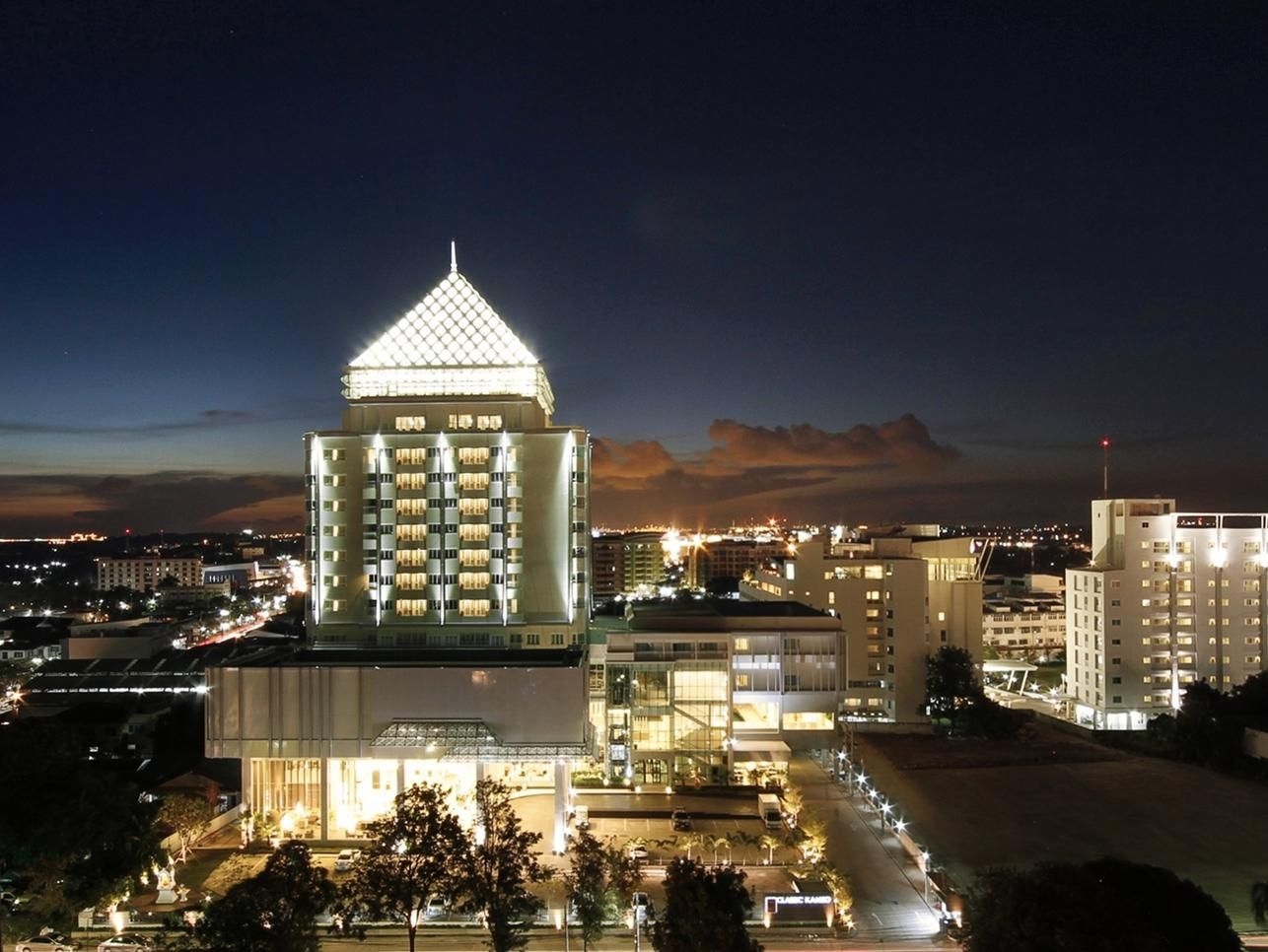 คลาสสิก คามิโอ โฮเทลระยอง (Classic Kameo Hotel Rayong)0