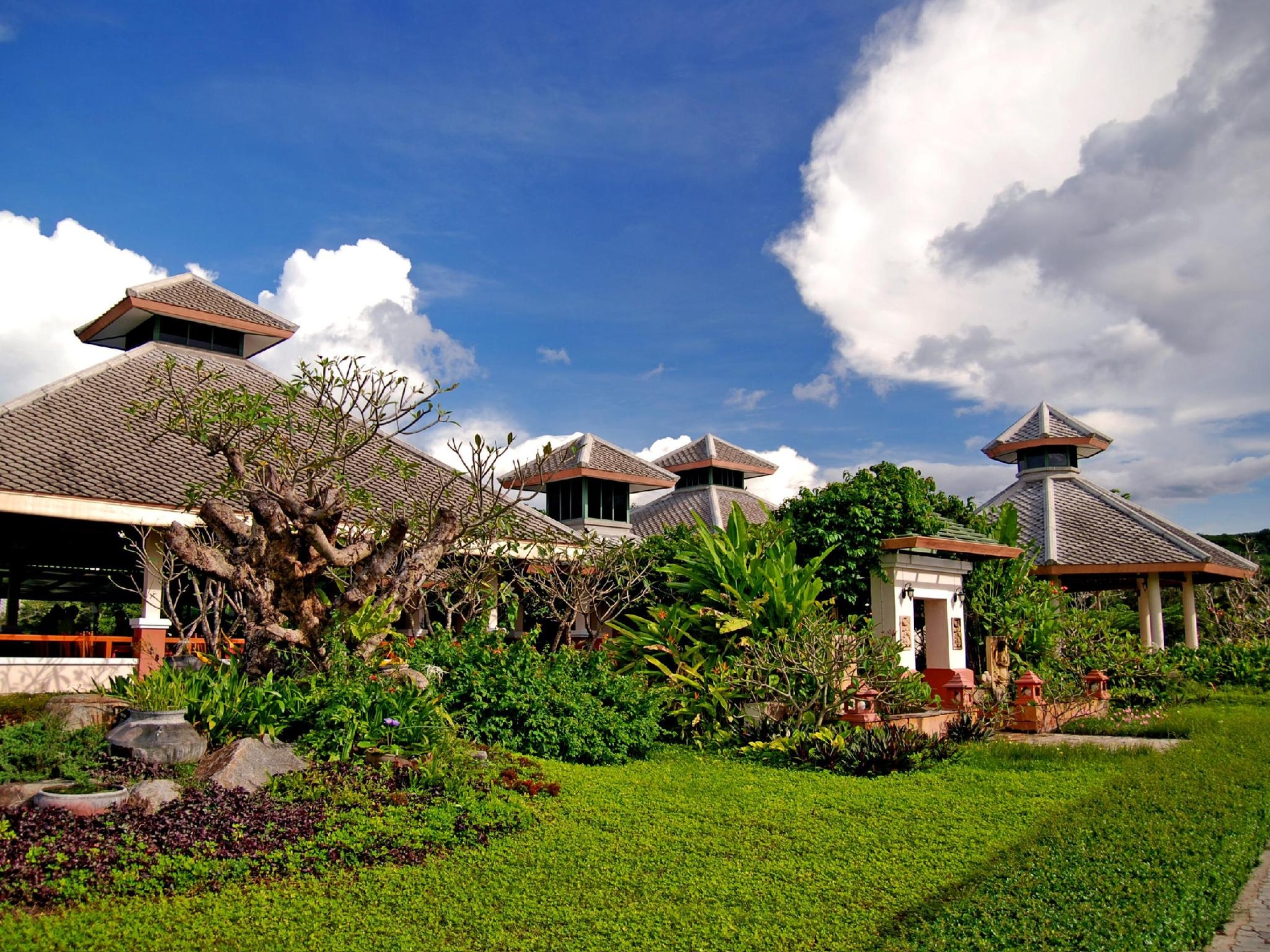 ลีลาวลัย รีสอร์ท (Lilawalai Resort)4