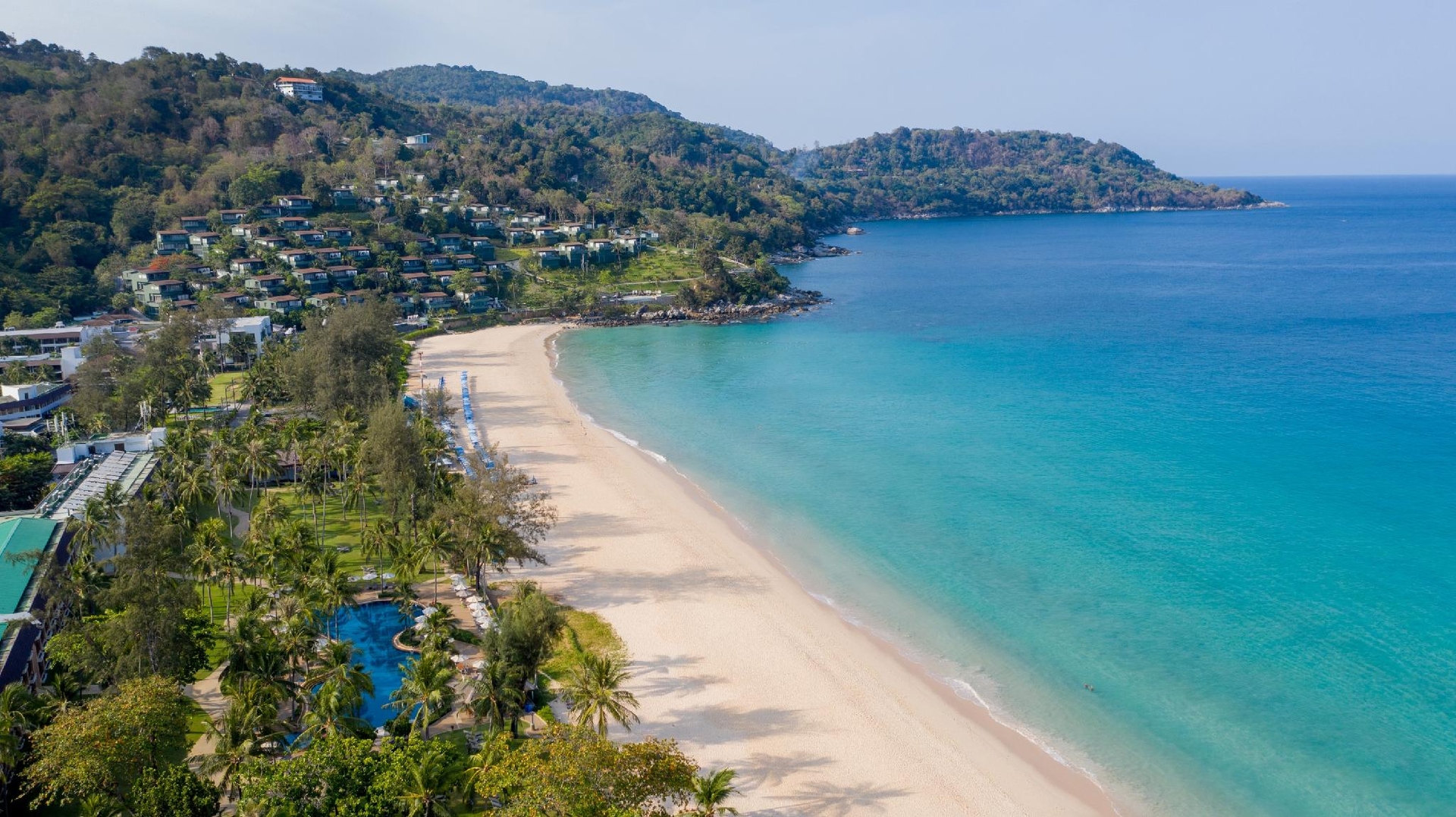 กะตะธานี ภูเก็ต บีช รีสอร์ต (Katathani Phuket Beach Resort)1