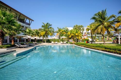 กะตะธานี ภูเก็ต บีช รีสอร์ต (Katathani Phuket Beach Resort)0