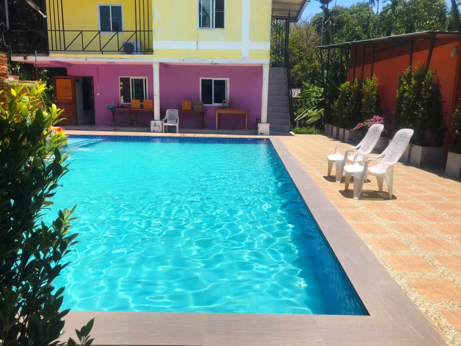 ทรัพย์ทวี รีสอร์ท (Subtawee Resort)1