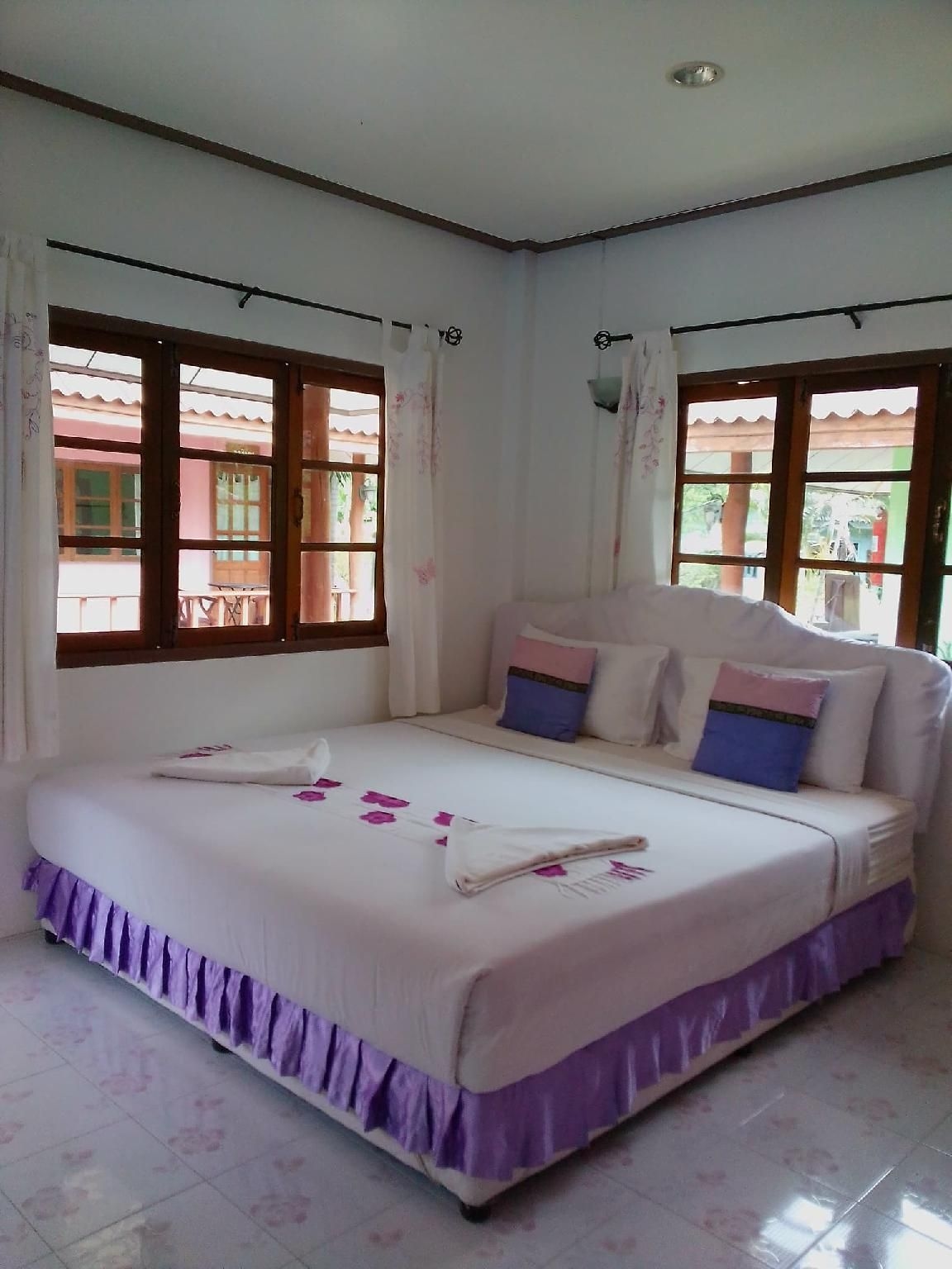 สุชาฎา วิลลา (Suchada Villa)1