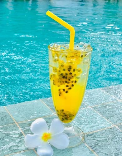 โรงแรมขนอม โกลเดน บีช (Khanom Golden Beach Hotel)3