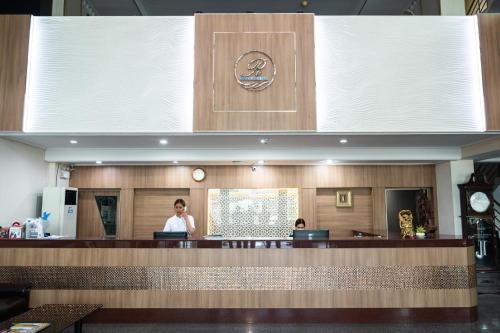 ริเวอร์ โฮเทล เดอะ บัดเจ็ท (River Hotel The Budget)3