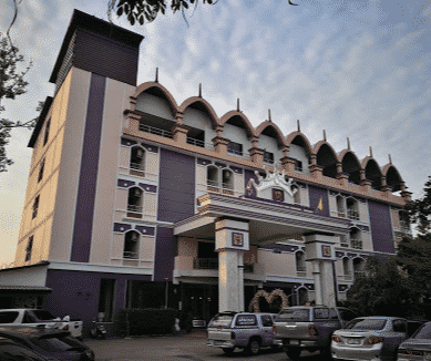 Queen Palace Hotel4