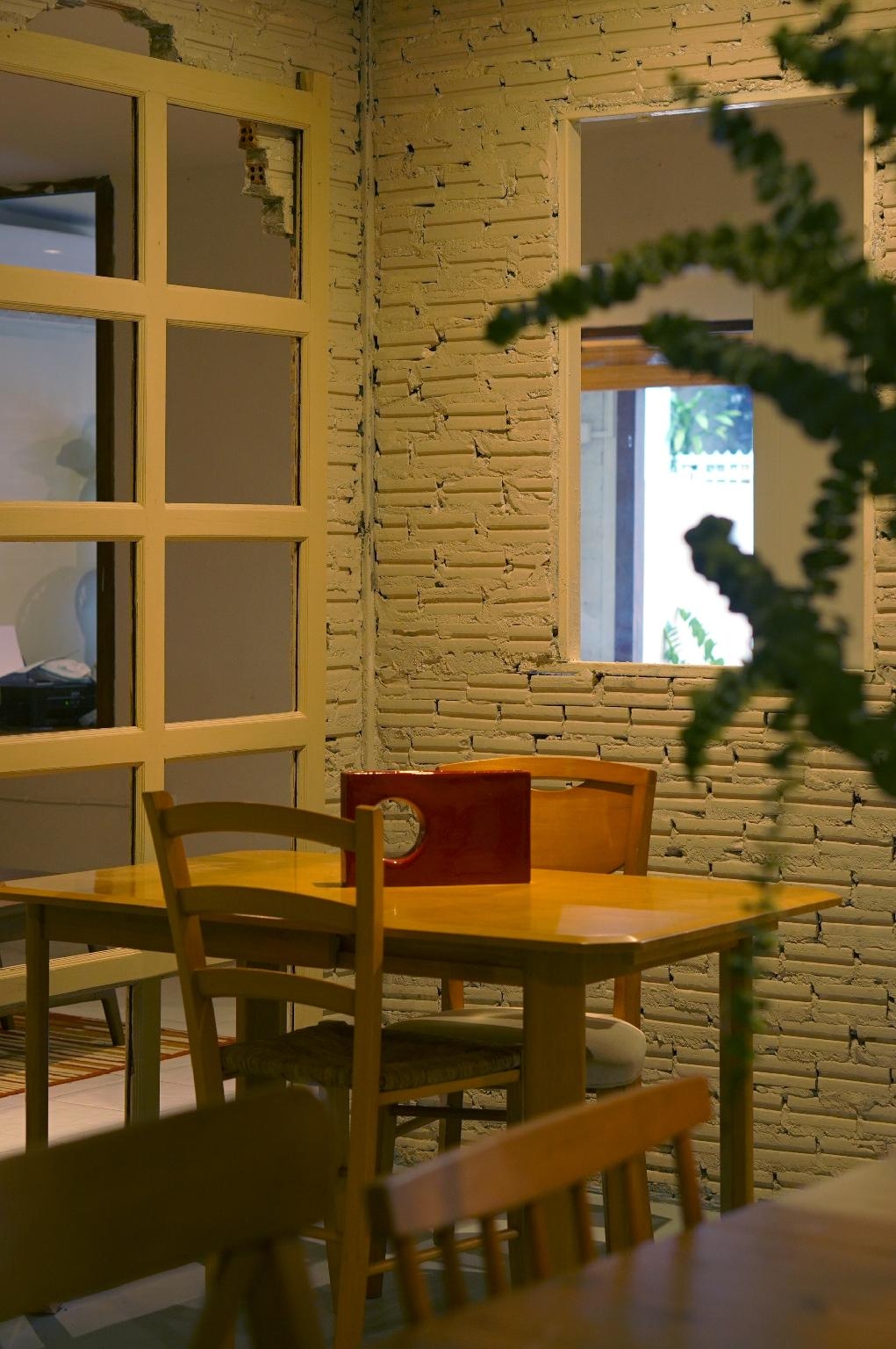 เดอะกู๊ส คาเฟ่ แอนด์ โฮสเทล (THE GOOSE HOUSE UBON)4