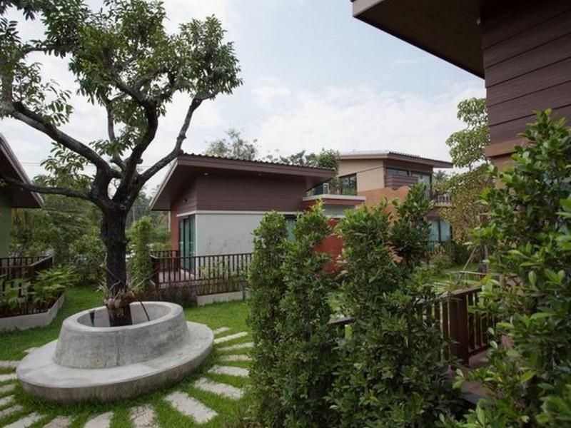 วารี-มนัส รีสอร์ท (Varee Manust Resort)1