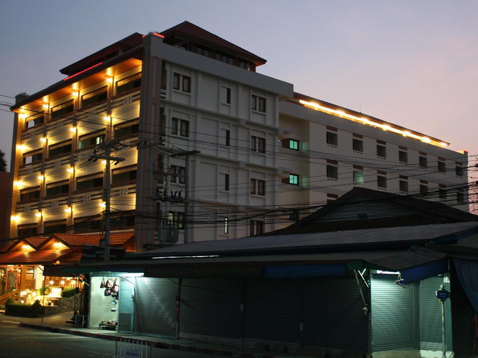 โรงแรมริเวอร์ฟร้อนท์ มุกดาหาร (Riverfront Hotel Mukdahan)0