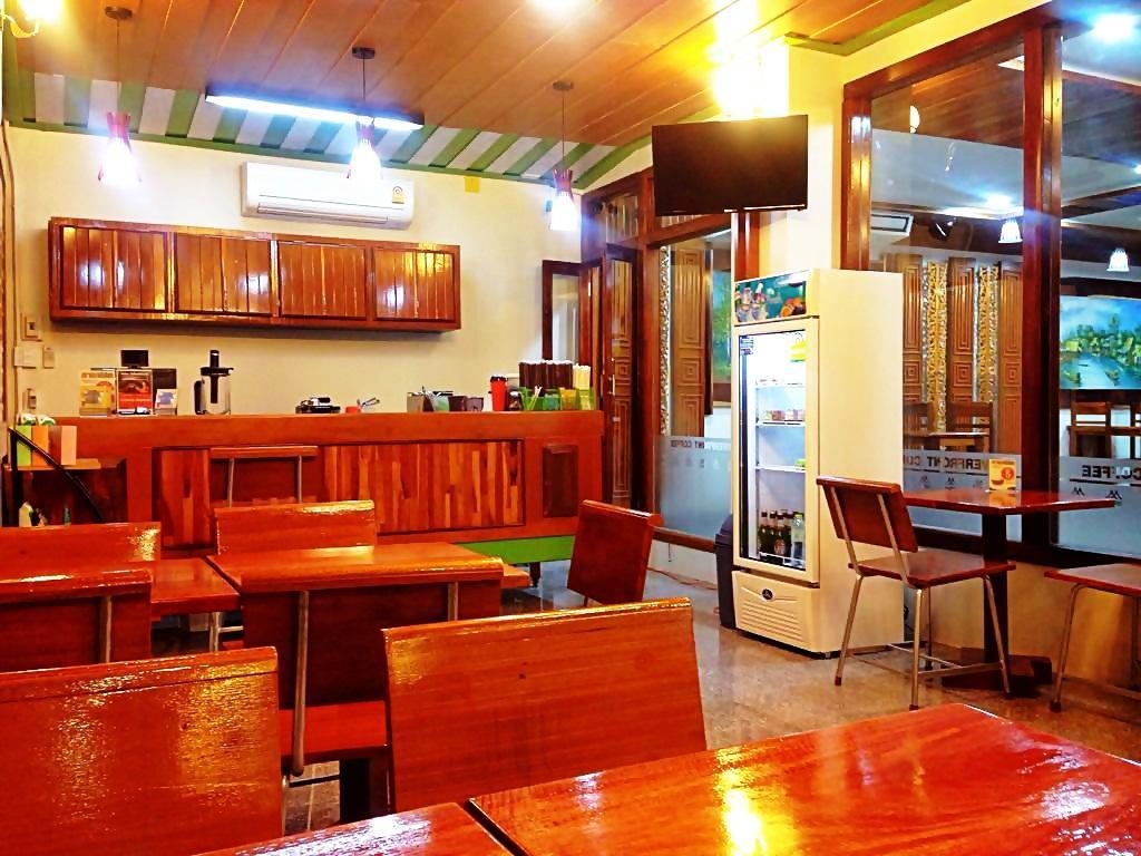 โรงแรมริเวอร์ฟร้อนท์ มุกดาหาร (Riverfront Hotel Mukdahan)4