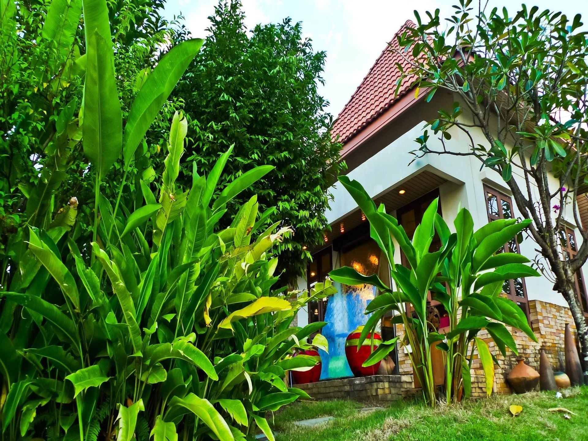 ริเวอร์ รีสอร์ต แอนด์ สปา (River Resort & Spa)1
