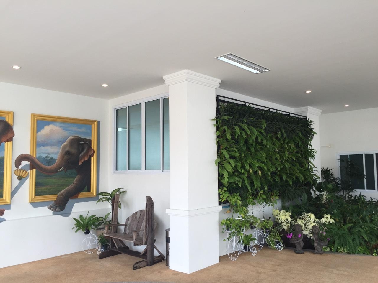 เดอะ เกรซ เรสซิเดนซ์ (The Grace Residence)1