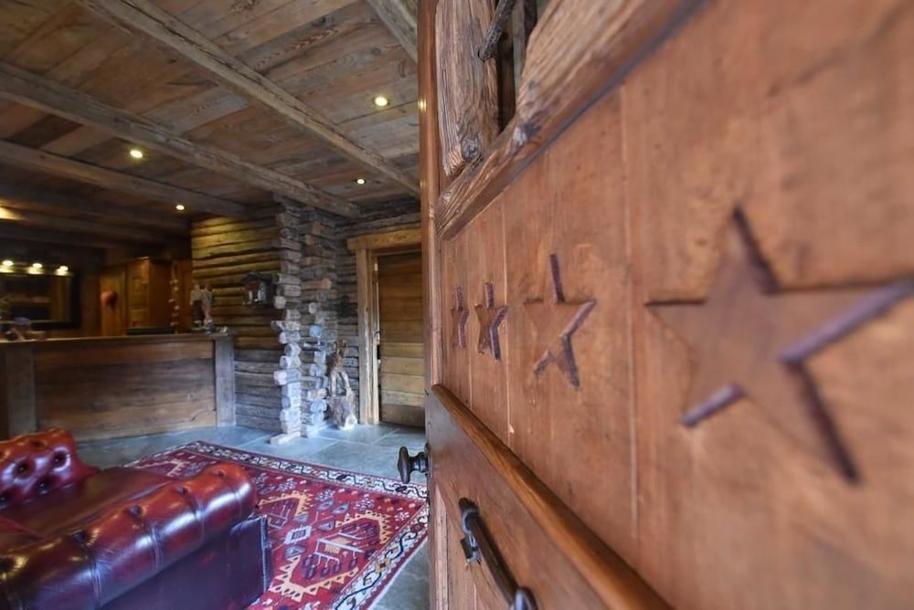 Hotel La Rouja3