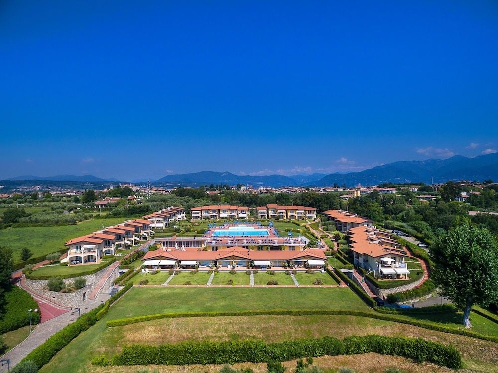 Montecolo Resort3