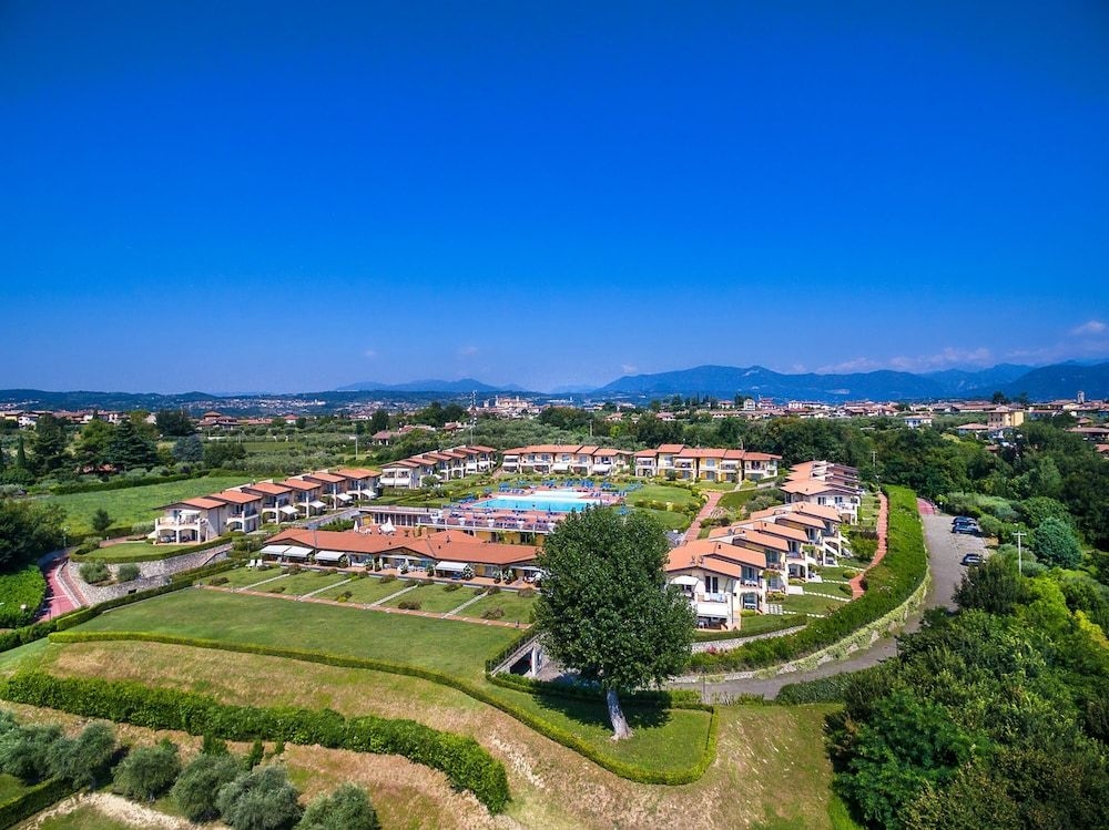 Montecolo Resort2