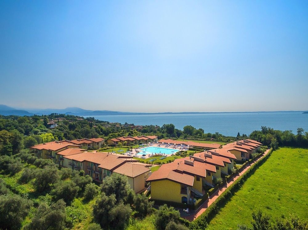 Montecolo Resort1
