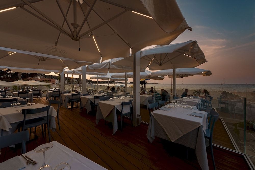 Hotel Riviera3