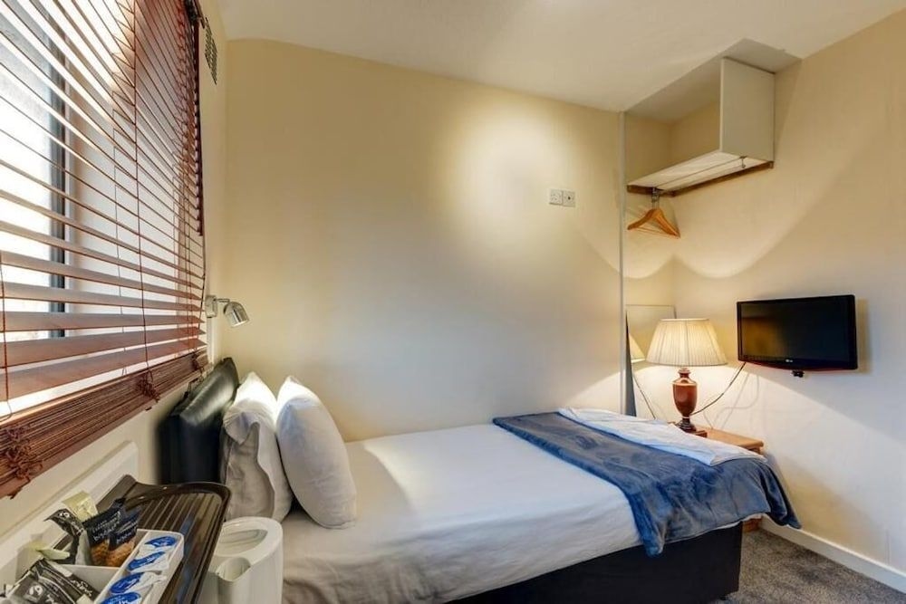 The Commodore Hotel0