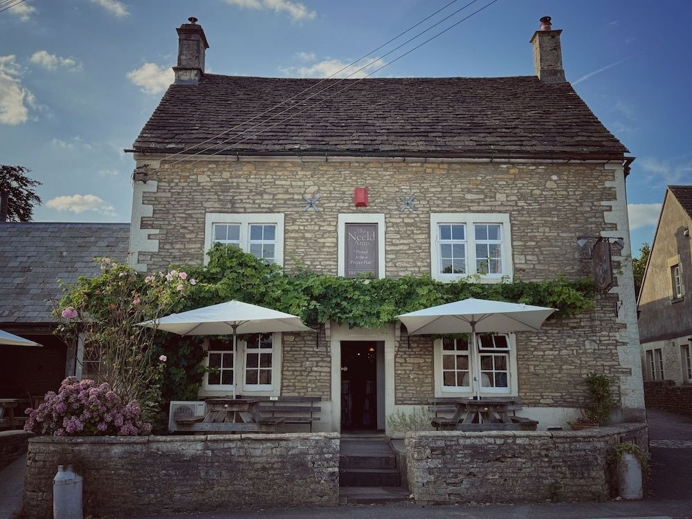 Neeld Arms1