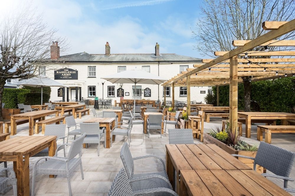 Rashleigh Arms3