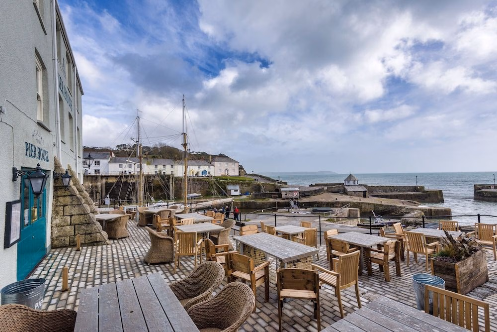 Pier House Hotel0