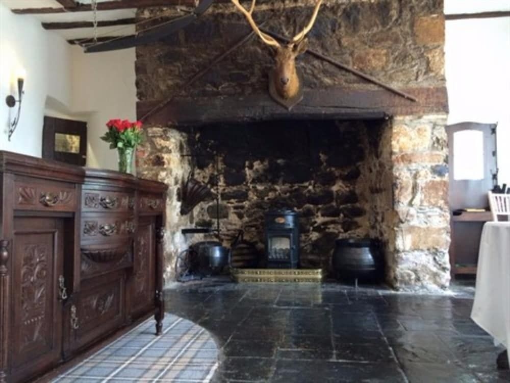 Dobbins Inn3