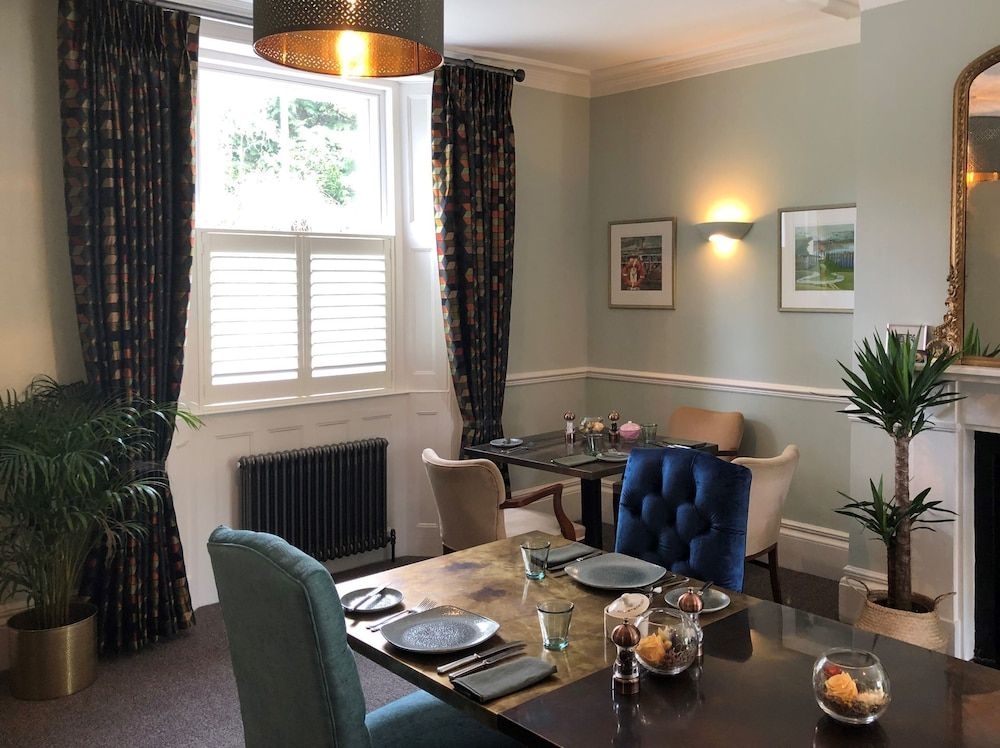 Moortown Lodge3