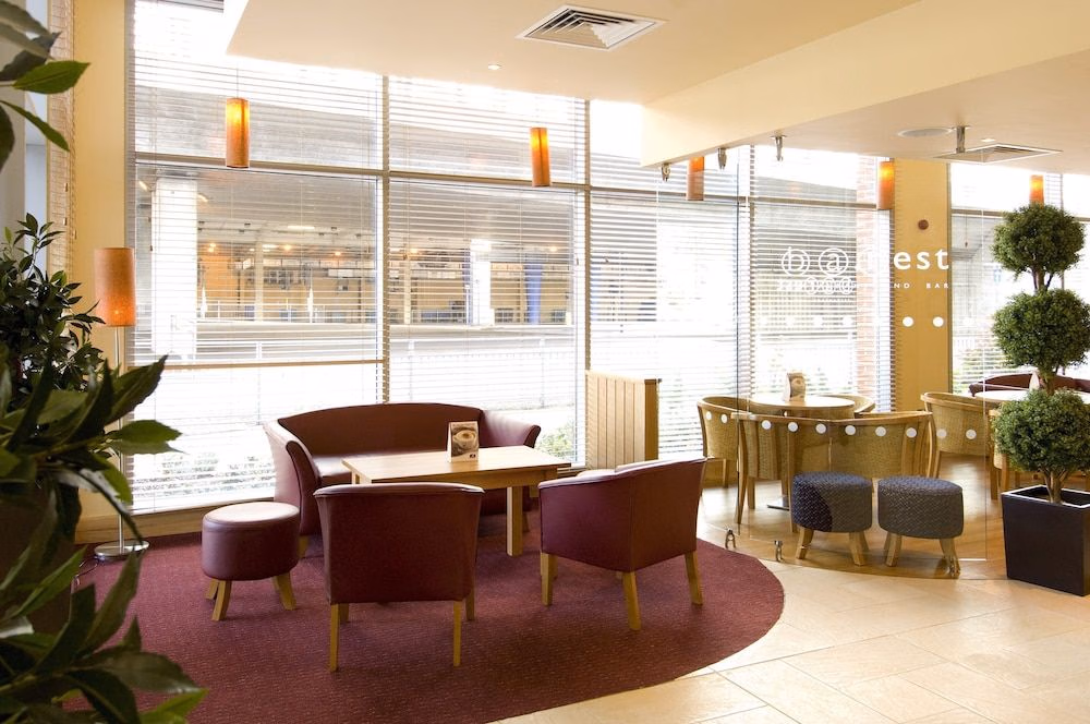 Premier Inn Reading Central3