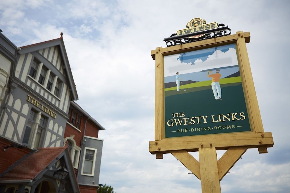 Links Hotel2