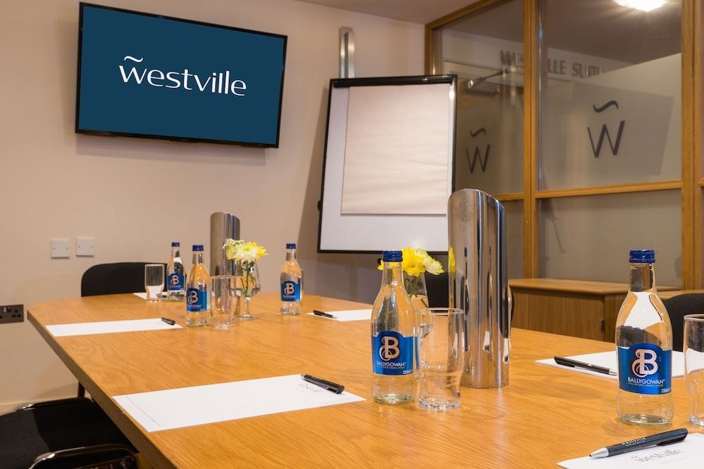 Westville Hotel4