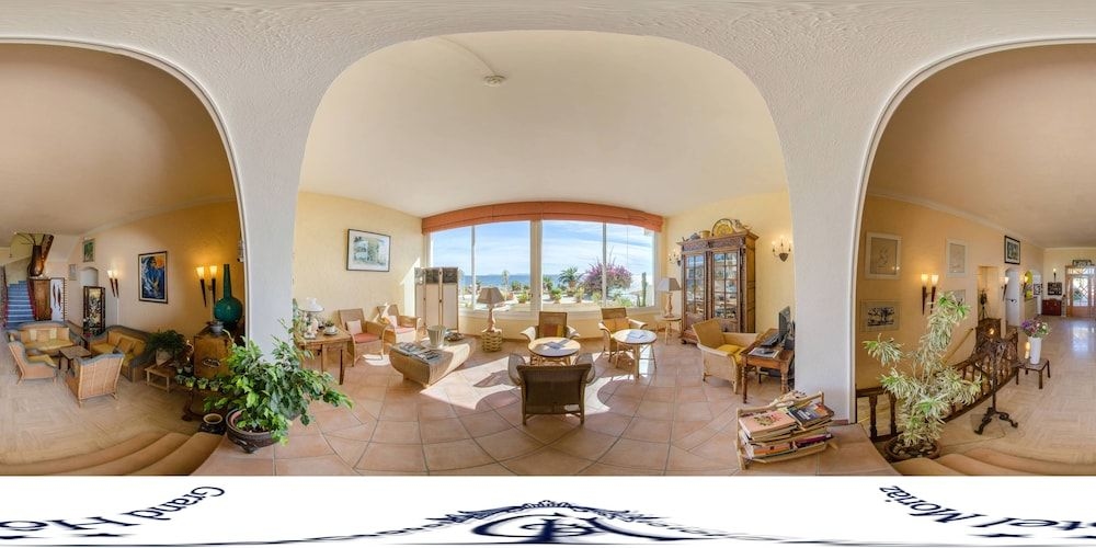Grand Hotel Moriaz0