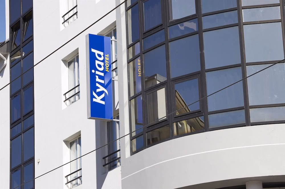 Kyriad Hotel Brest0