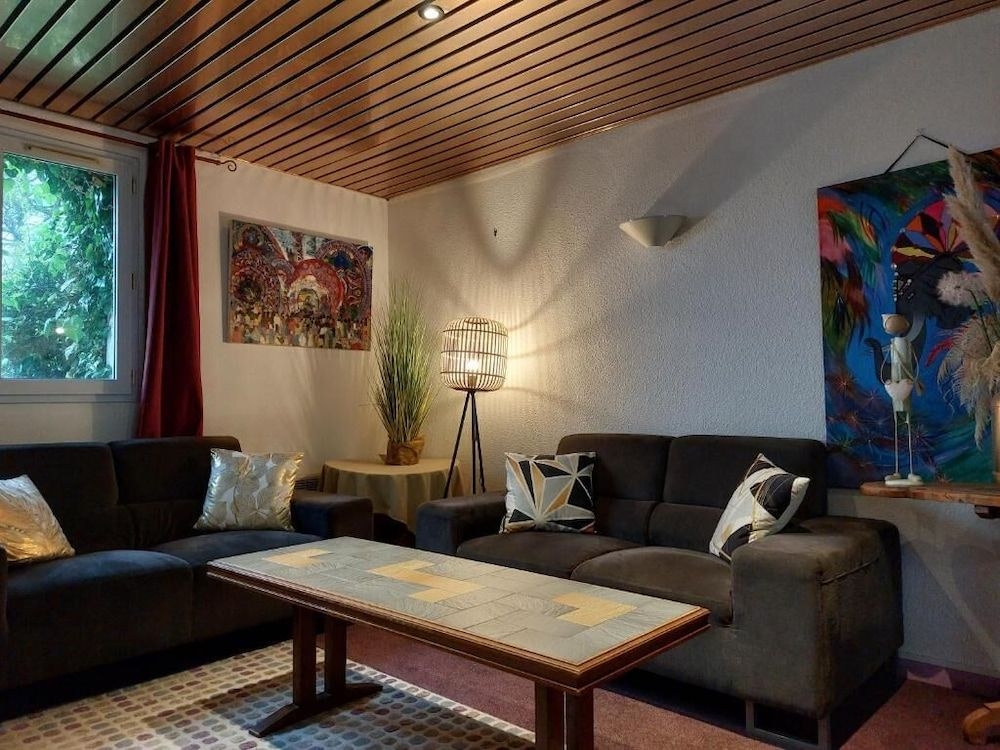Kyriad Hotel - Restaurant Carentan0