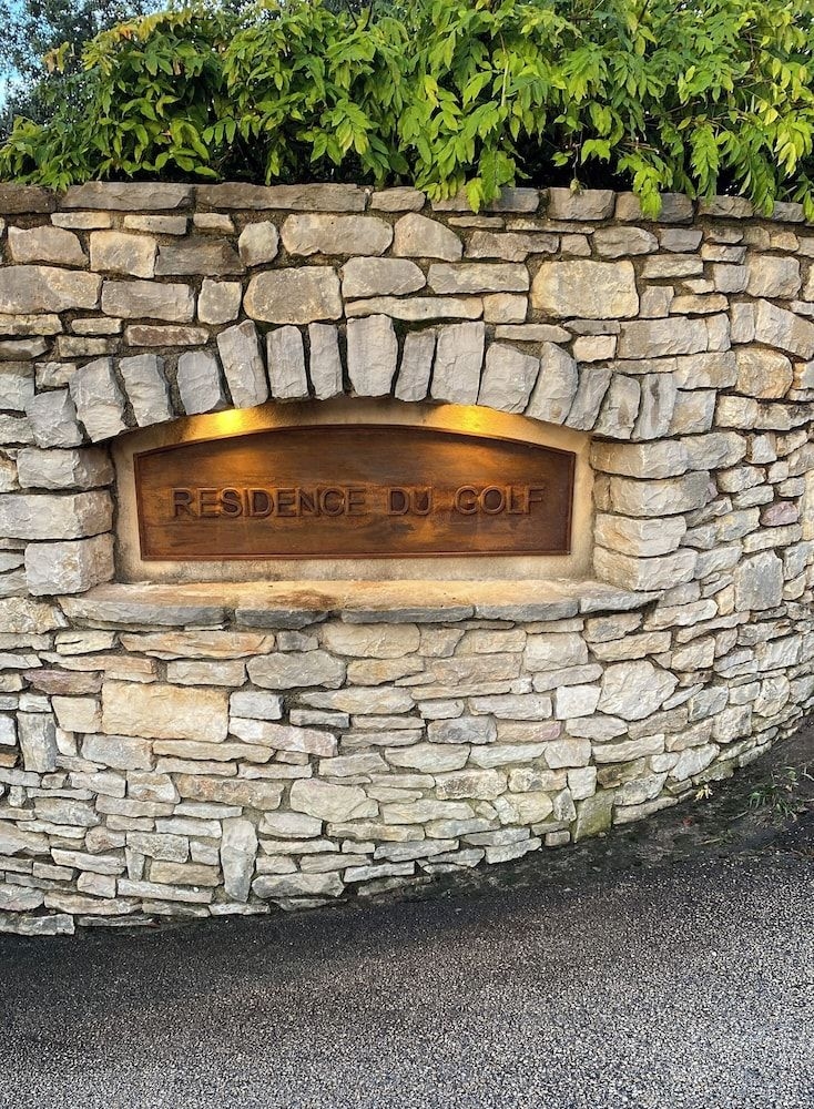 Residence Du Golf0