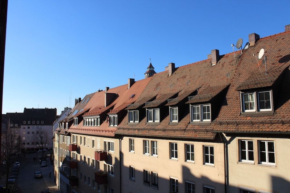 Burghotel Stammhaus1