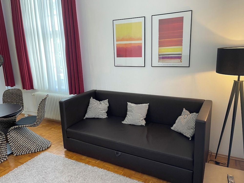 ABC Hotel4