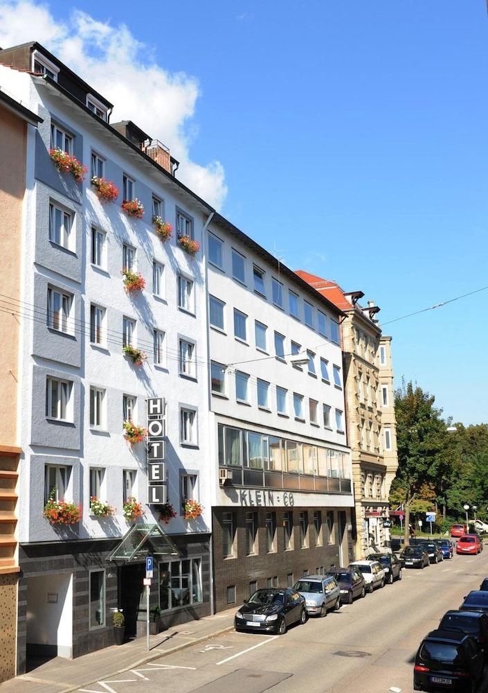 Central-Classic Hotel1